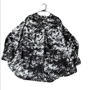 Worthington Woman Black and White Blouse Size 1X